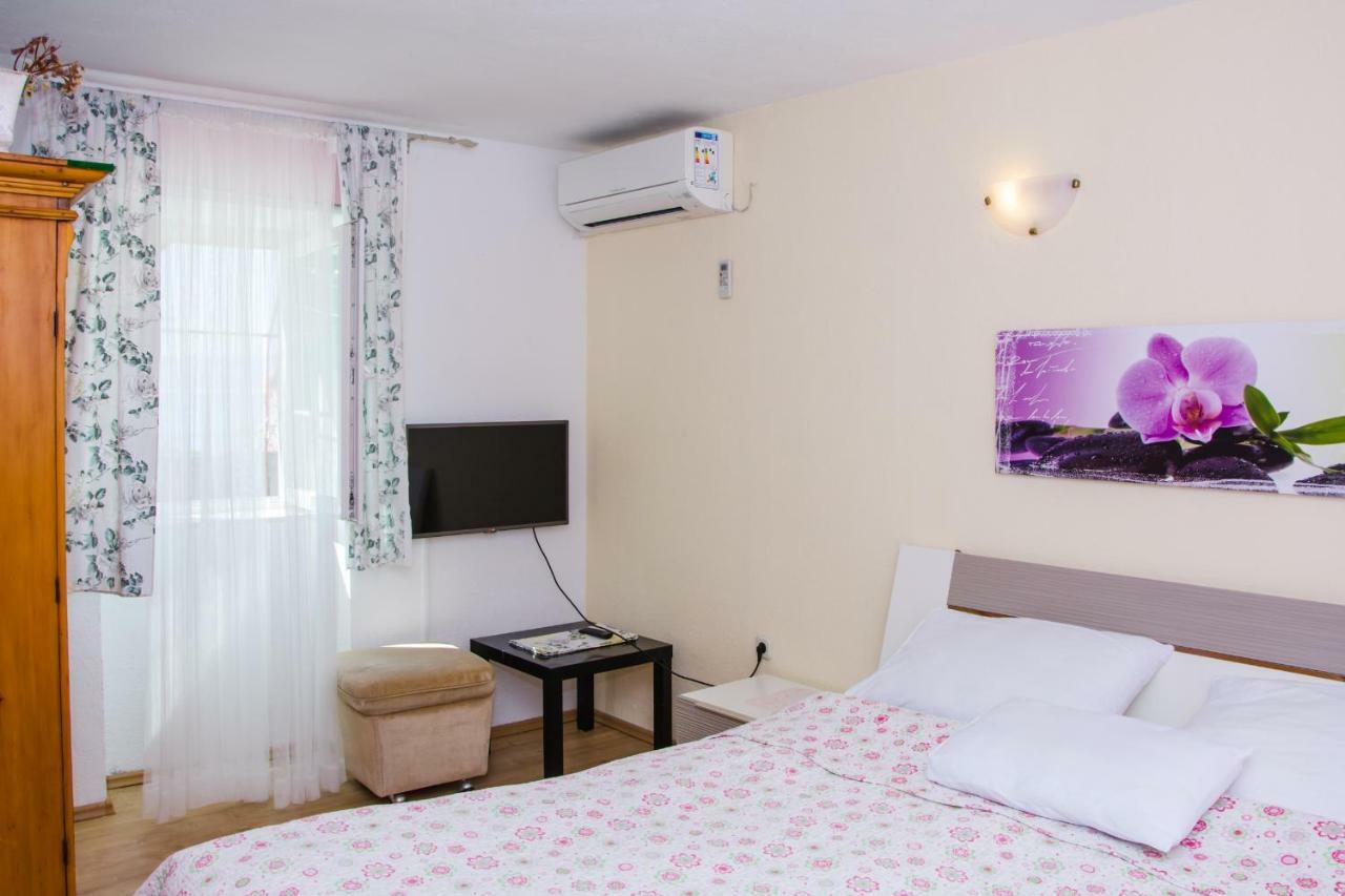 Apartment Kata Sveti Juraj Exterior foto